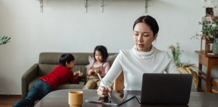 a woman working remotely via cloud telephony